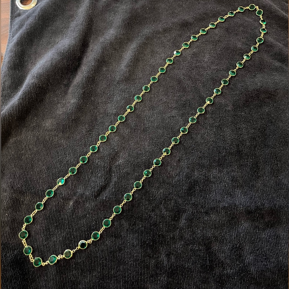Vintage Emerald Green Glass Necklace